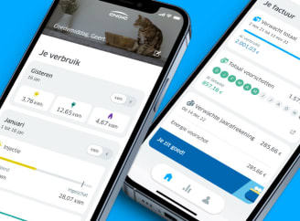 Twee iPhones met de Engie Smart App