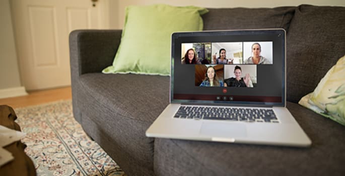 Videochat social distancing