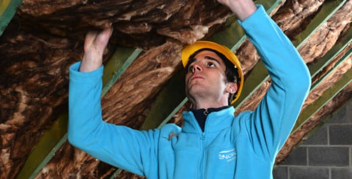 Quel matériaux d’isolation choisir pour son toit, ses murs, ses sols, ses fenêtres ?