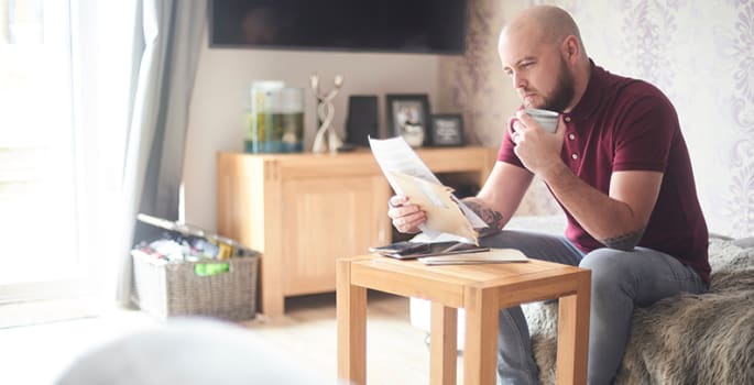 man die de impact van het capaciteitstarief op zijn elektriciteitsfactuur analyseert