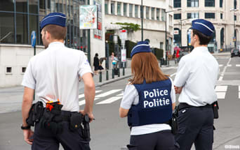 La police offre un service de surveillance des habitations pour les protéger contre les cambriolages