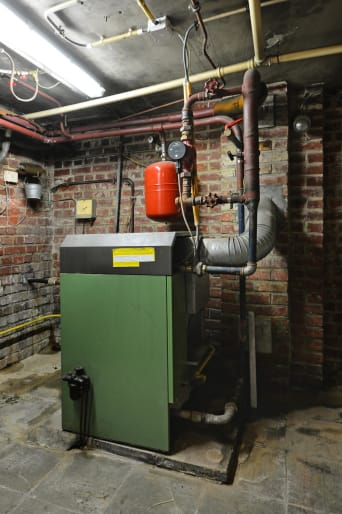 Oude verwarmingsketel