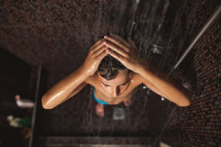 een douche nemen