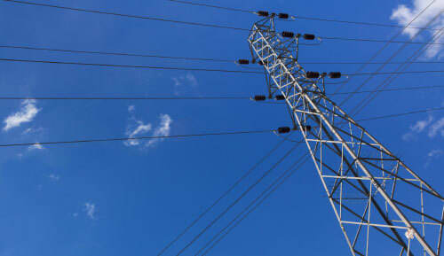 pylône réseau électrique