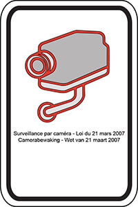 Het is verboden om je beveiligingscamera verdekt op te stellen, tenzij je een pictogram aanbrengt dat de aandacht vestigt op de camera.