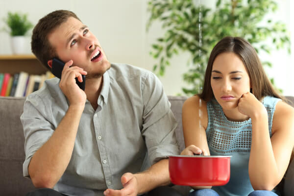 Pour faire face aux fuites d’eau dans la maison, il y a mieux que la casserole