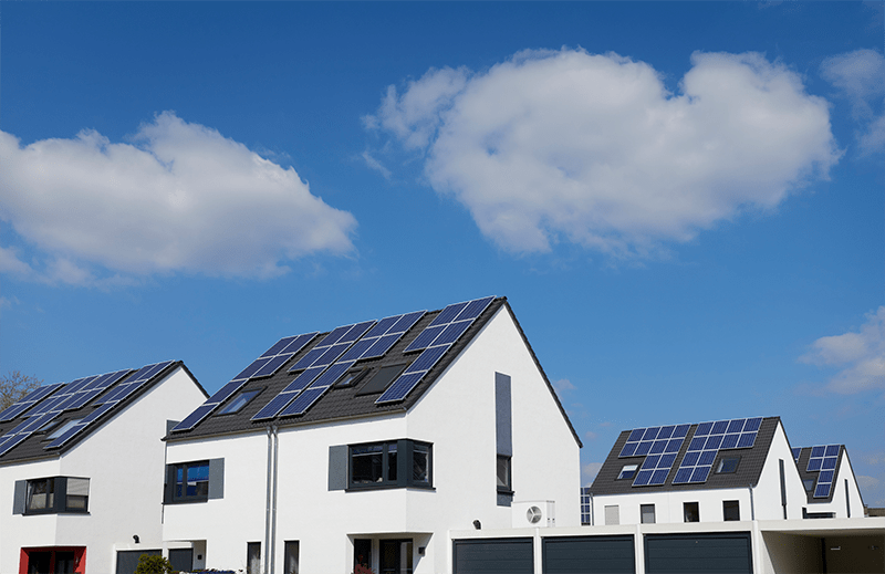 Hoeveel kWh produceren zonnepanelen afhankelijk van het seizoen?